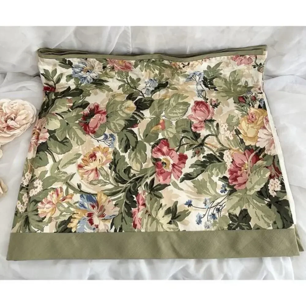 VTG Chintz Floral Valance Cottagecore Pink Green HUGE FLOWERS Country 104 X 23”